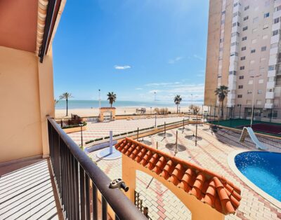 Alquiler apartamento en primera linea de playa Cullera – Edificio Ibiza